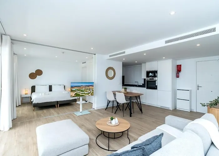 Al4-2115 - - Alcazaba Lagoon