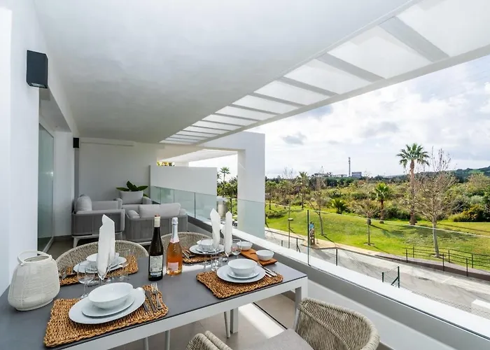 Al4-2115 - - Alcazaba Lagoon *