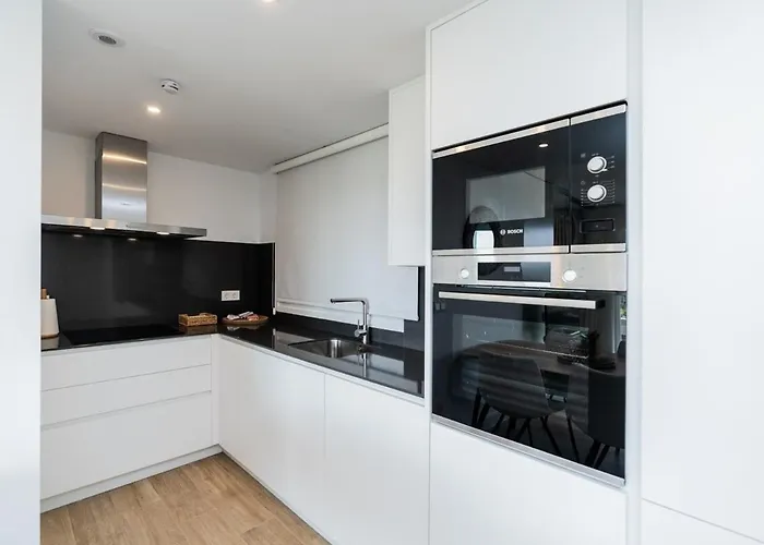 Al4-2115 - - Alcazaba Lagoon Apartment Estepona