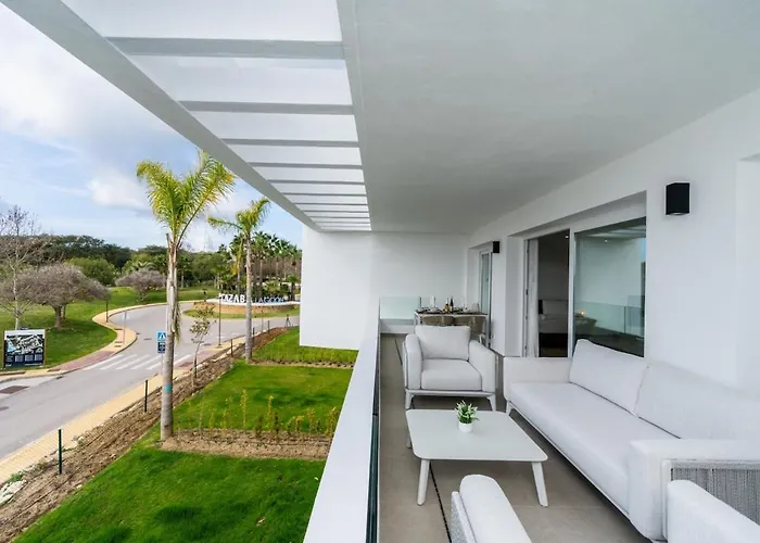 Al4-2115 - - Alcazaba Lagoon Estepona